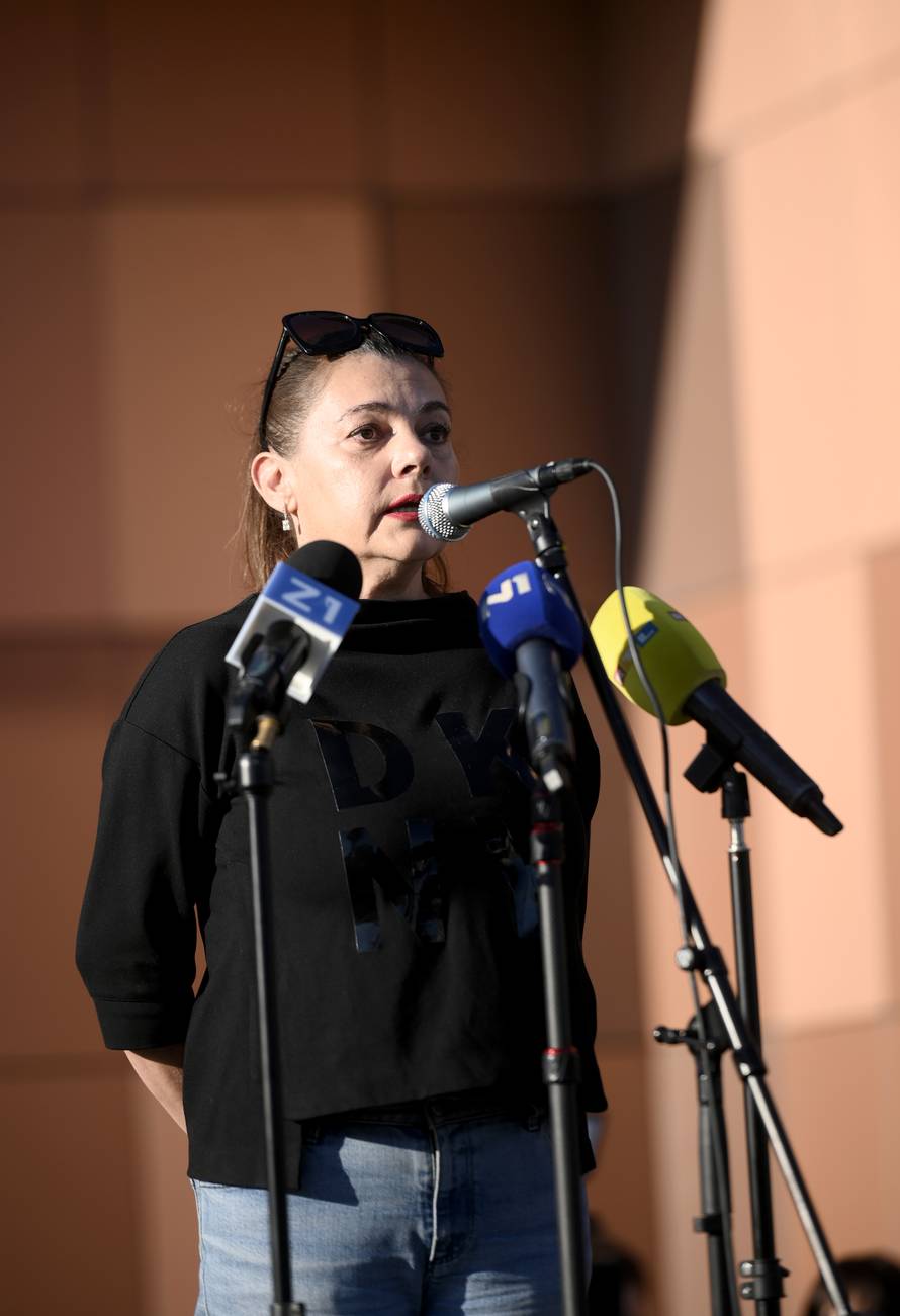 Zagreb: U Dubravi održan prosvjed protiv međuvršnjačkog nasilja