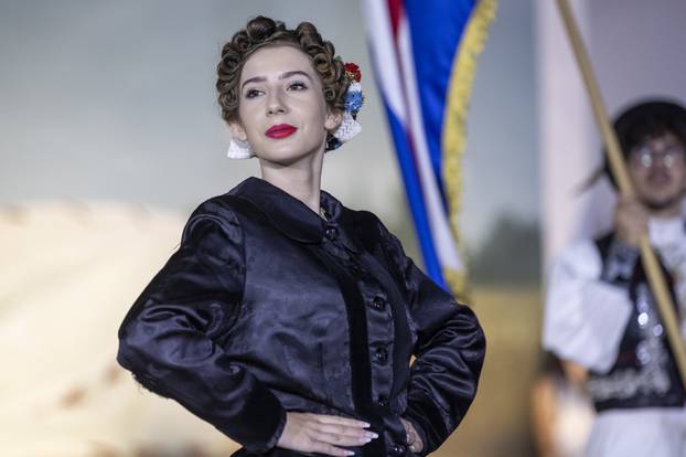 Vinkovci: Etno frizure svijeta na Vinkovačkim jesenima