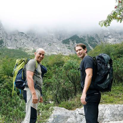 Druženje nakon sastanka: Kurz i Janša pobjegli u planine