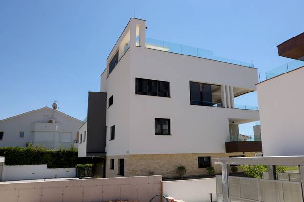 Kožino: Luksuzne kuće Luke Modrića