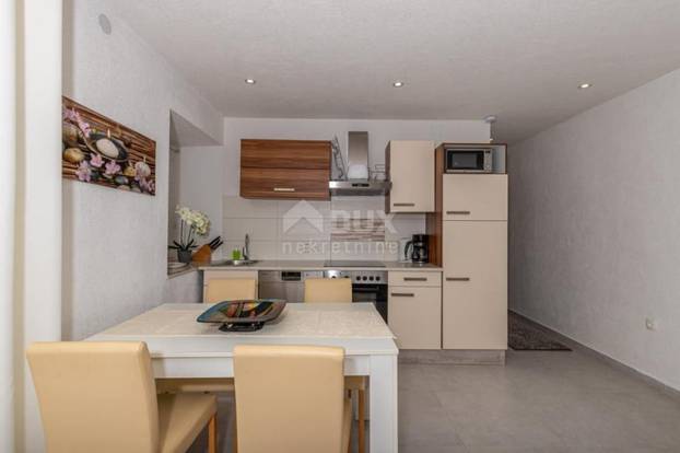 FOTO Spremno za biznis: Vila u Crikvenici ima 5 apartmana, ali, vrijedi li baš toliko milijuna?