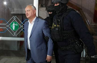 Moldavija je bivšem proruskom predsjedniku odredila kućni pritvor zbog korupcije i izdaje