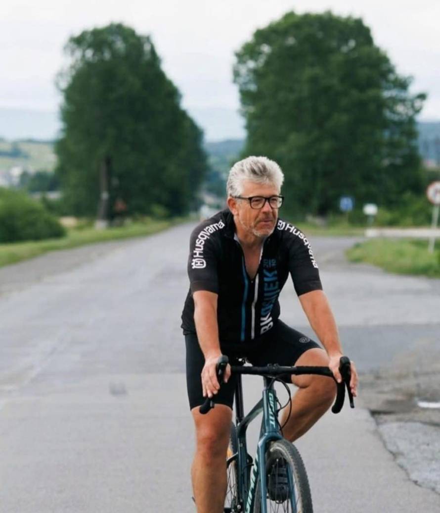 'Umjetnost ne smijete zabranjivati, kao branitelja me sram ovoga što se događa...'