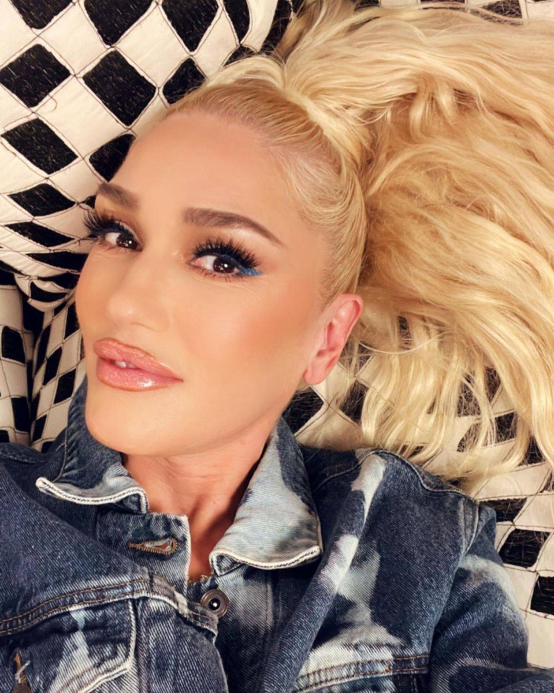 Gwen Stefani izvela je svoj stari hit, a fanovi ju popljuvali: 'Što je ovo? Pa unakazila je pjesmu'