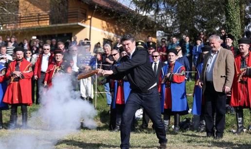 Manifestacija kraj Pregrade: Milanović je opalio iz kubure 