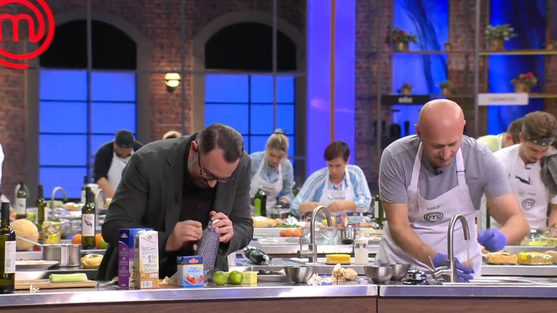 Chef Damir uletio u MasterChef kuhinju pa Josipu ribao sir: 'Ne mogu vjerovati. Nije za penziju'