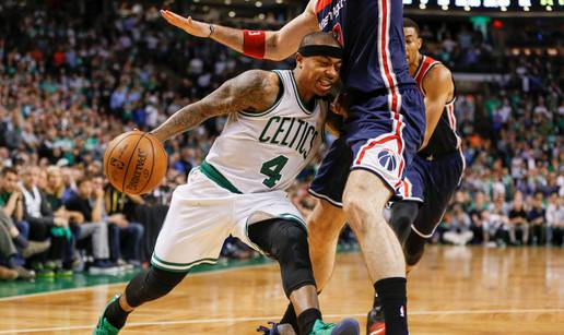 Isaiah Thomas s 53 koša odveo Boston do 2-0, Bojan na 'nuli'