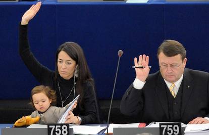 Beba odrasla u EU parlamentu, a imaju i svoga Antu Đapića