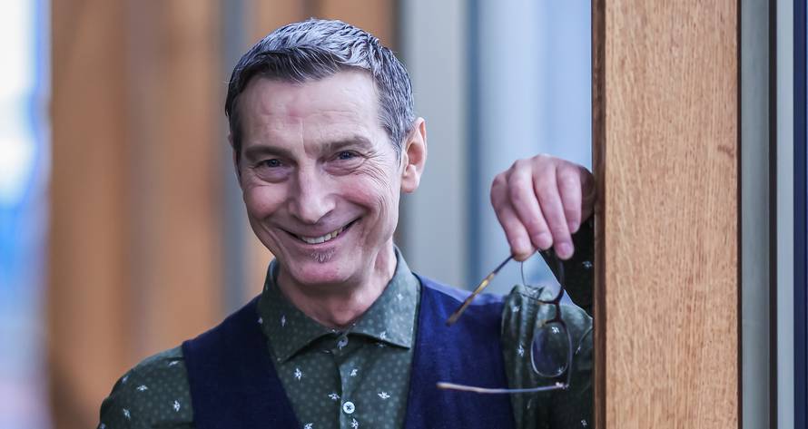 Svijeća ispred Lisinskog gori za Massima: 'Dragi ljudi, od našeg Maxa se ovdje možete oprostiti'