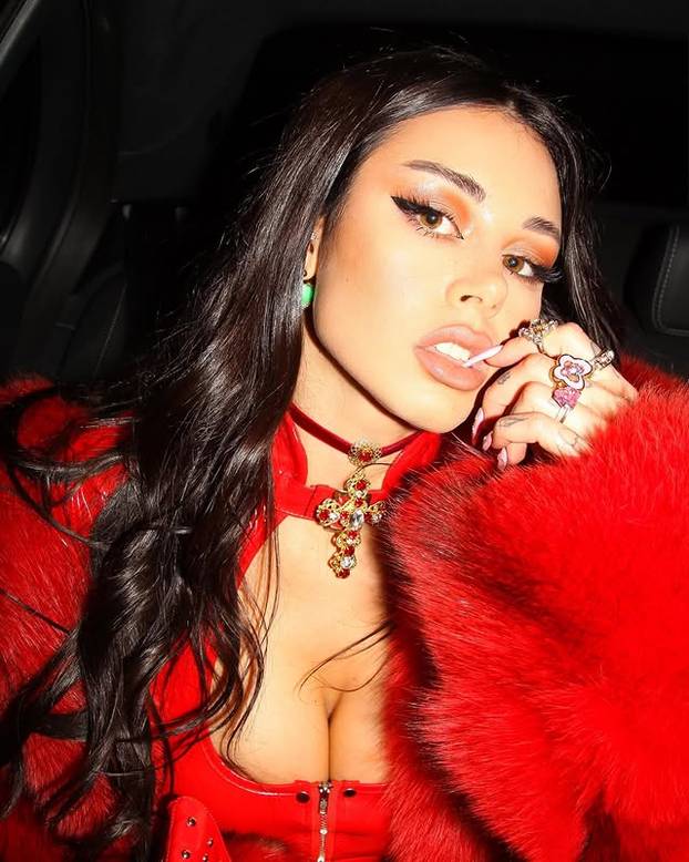 FOTO Neočekivano seksi: Čak je i trudnoću učinila glamuroznom