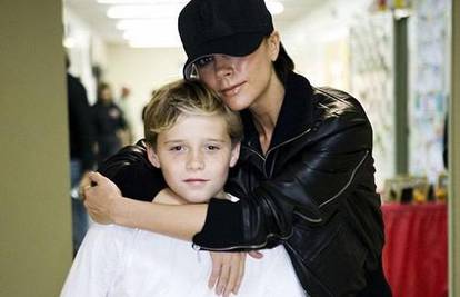 Brooklyn Beckham postao humaniratac s 10 godina