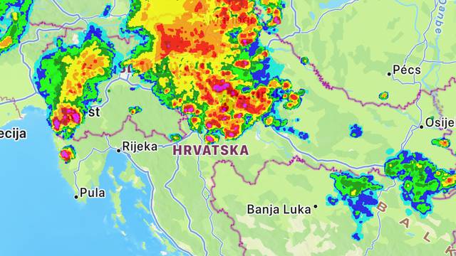 Veliko nevrijeme stiglo je u Hrvatsku: 'Pripazite! Mogući su i jači pljuskovi s grmljavinom'