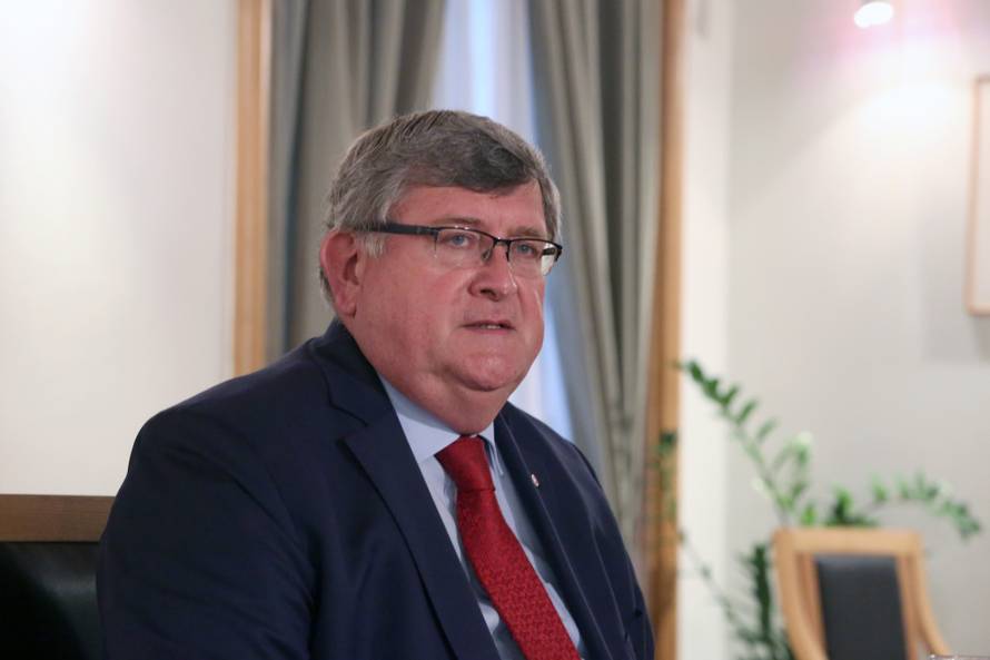 Prihodi proračuna Rijeke bit će manji 150 do 200 milijuna kn