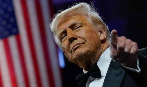 Trump: Meksiko krade vodu Teksasu. Ako ne prestanu uvest ću im carine, možda i sankcije!