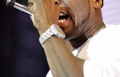 Reper 50 Cent  mora platiti fotografu kojeg je napao