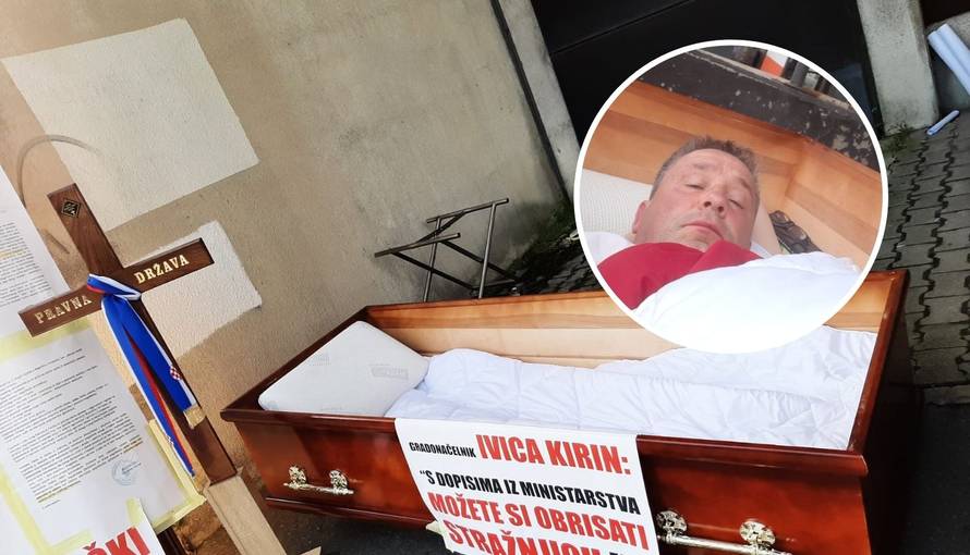 Obrtnik koji štrajka u Zagrebu proveo je noć u lijesu ispred Ministarstva: 'Ostajem ovdje'