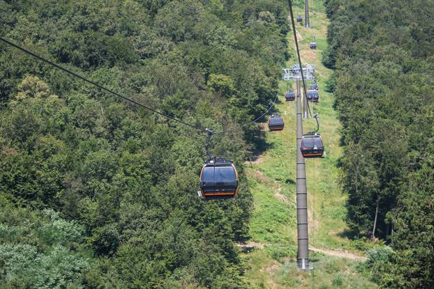Zagreb: Vožnja žicarom na Sljeme
