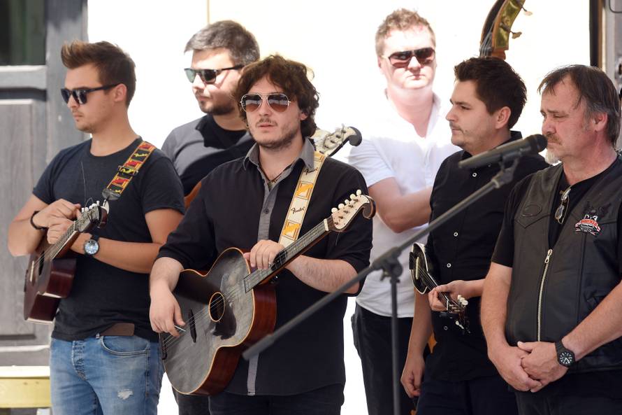 Varaždin u crnom: Prijatelji i obitelj oprostili se od Nikole...