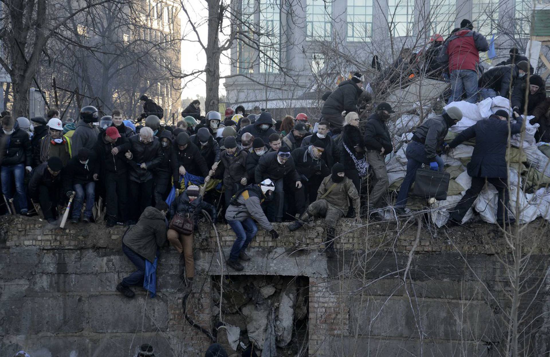 Майдан допрыгались. Евромайдан на Украине в 2014 Беркут. Евромайдан фото.