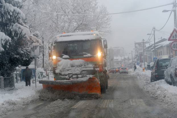 ARHIVA - Zagreb je 14. sije?nja 2013. bio zatrpan snijegom