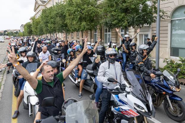 Defile kroz Pulu na najvećem susretu Croatia Bike Week