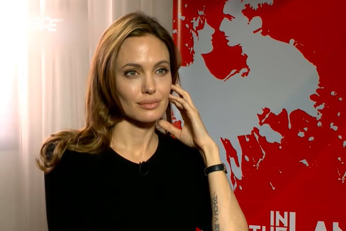 Jolie: Javno sam zaplakala dva puta. Jednom je bilo zbog Bosne