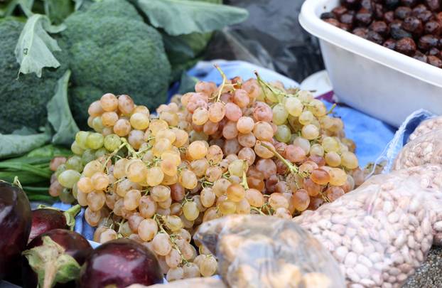 Šibenik: Ponuda na šibenskoj tržnici