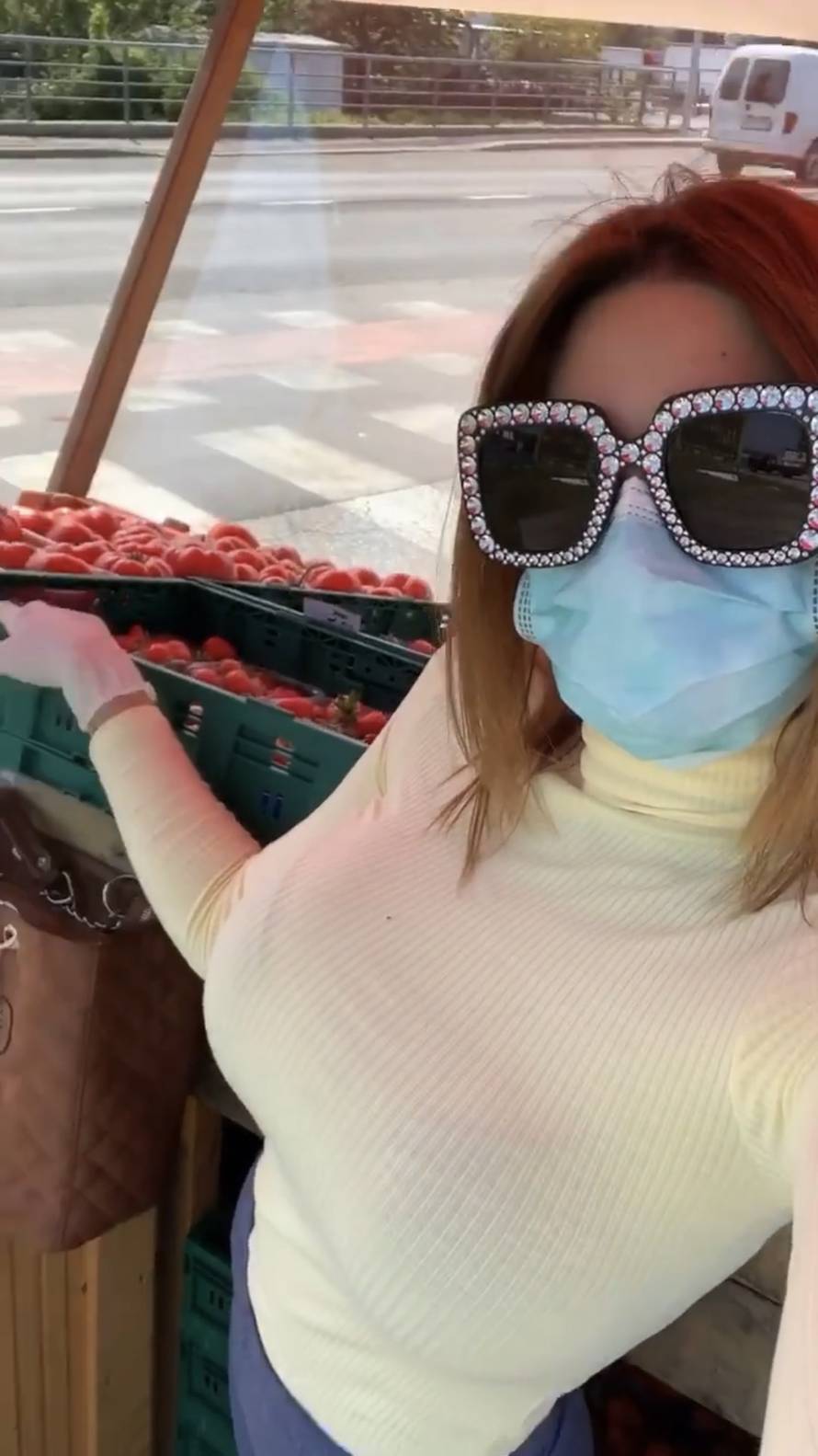 Kristina: Kupci drže razmak i svi strpljivo čekaju moje jagode