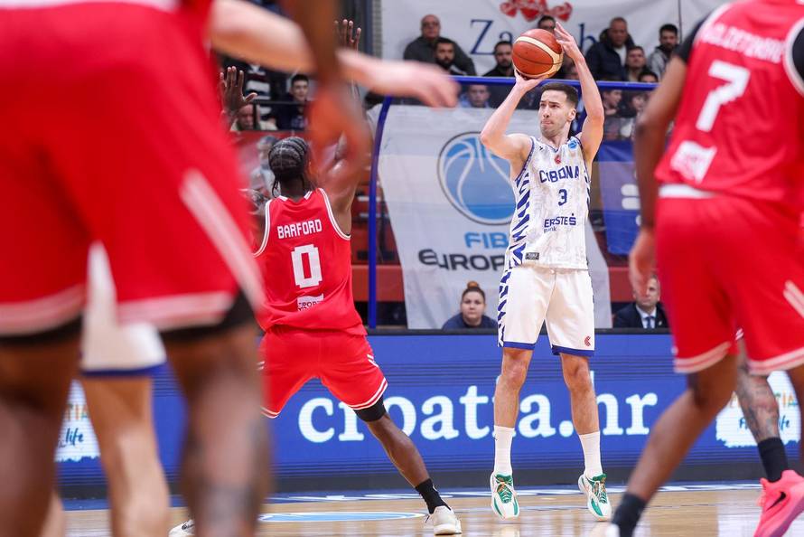 Zagreb: Susret Cibone i Pallacanestro Reggiana u 6. kolu FIBA Europa kupa