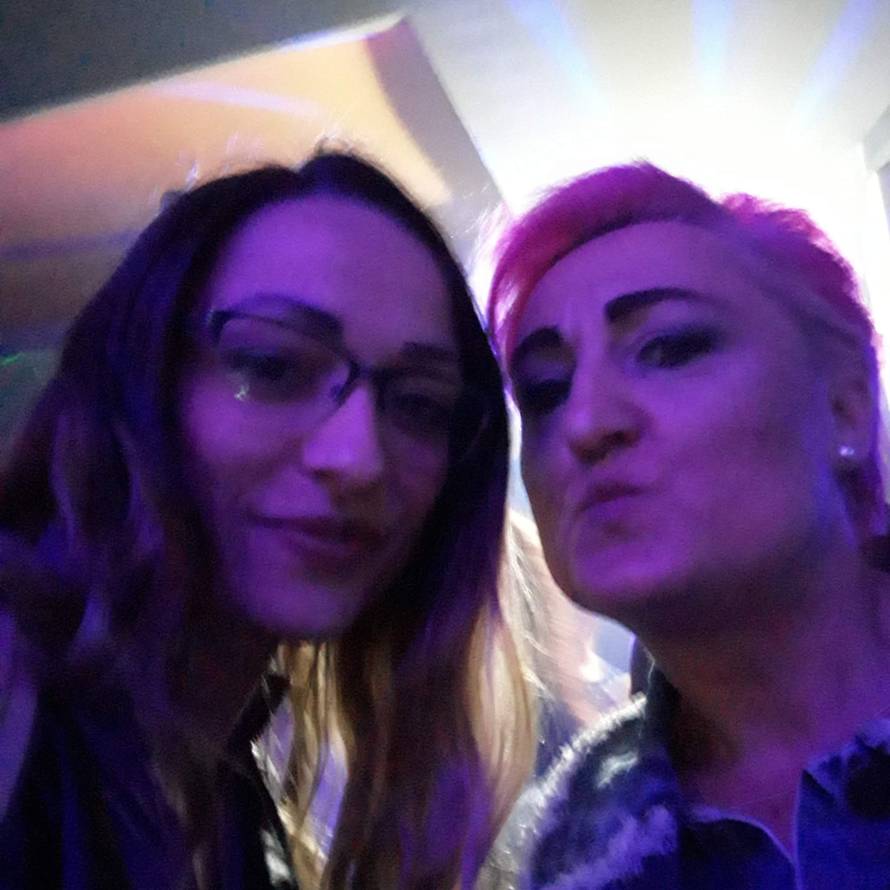 Ribica je ponovno kričavo roza: 'Ofarbala me moja prijateljica'