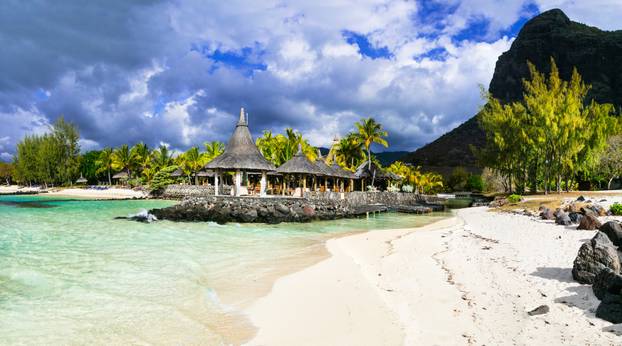 Tropical relaxing scenery - cosy small beach bar. Mauritius isla
