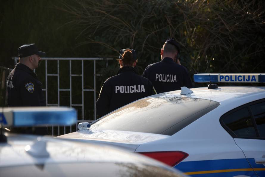 Filipini: U obiteljskoj kuci pronađena tri beživotna tijela