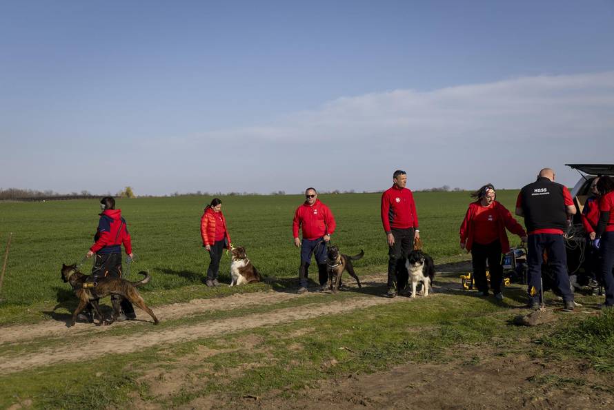 Vukovar: Ministar Tomo Medved s predstavnicima nadležnih tijela vezanih uz istraživanje lokacije Petrovačka dola