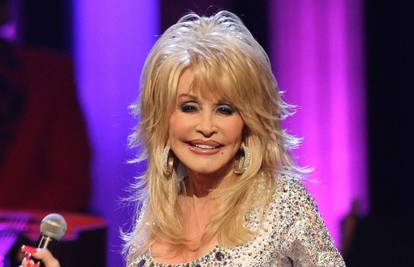 Dolly Parton o tome zašto nikad nije imala djecu: 'Imala sam svoju karijeru, svoju glazbu...'