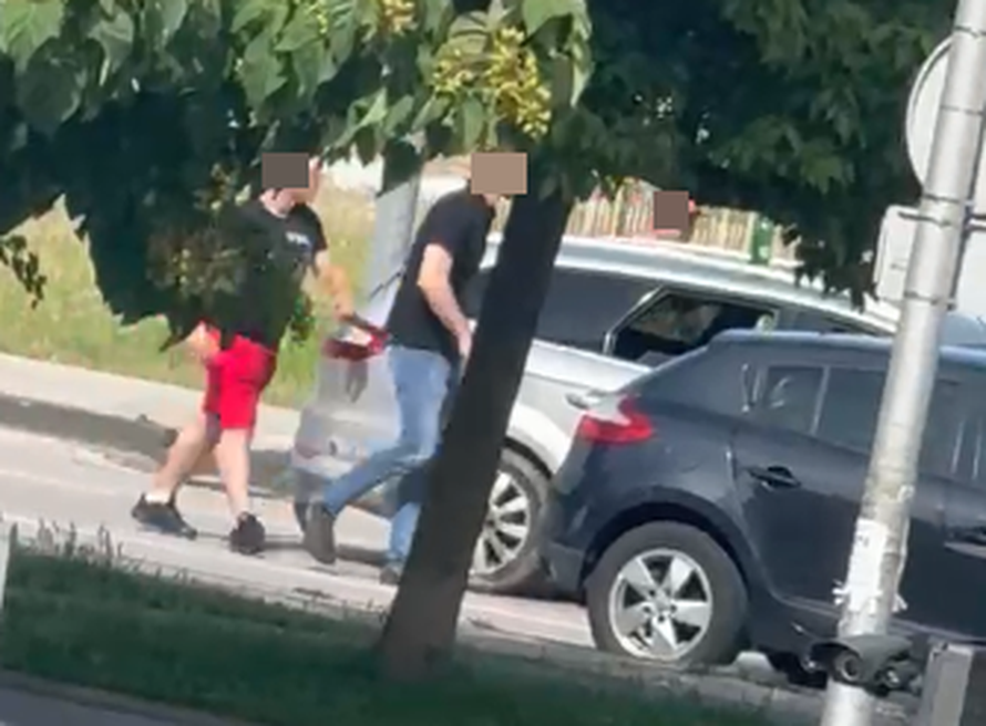 ŠOKANTNA SNIMKA Oteli su ga usred dana kod Arene Centra i strpali u gepek. Svi su uhićeni!