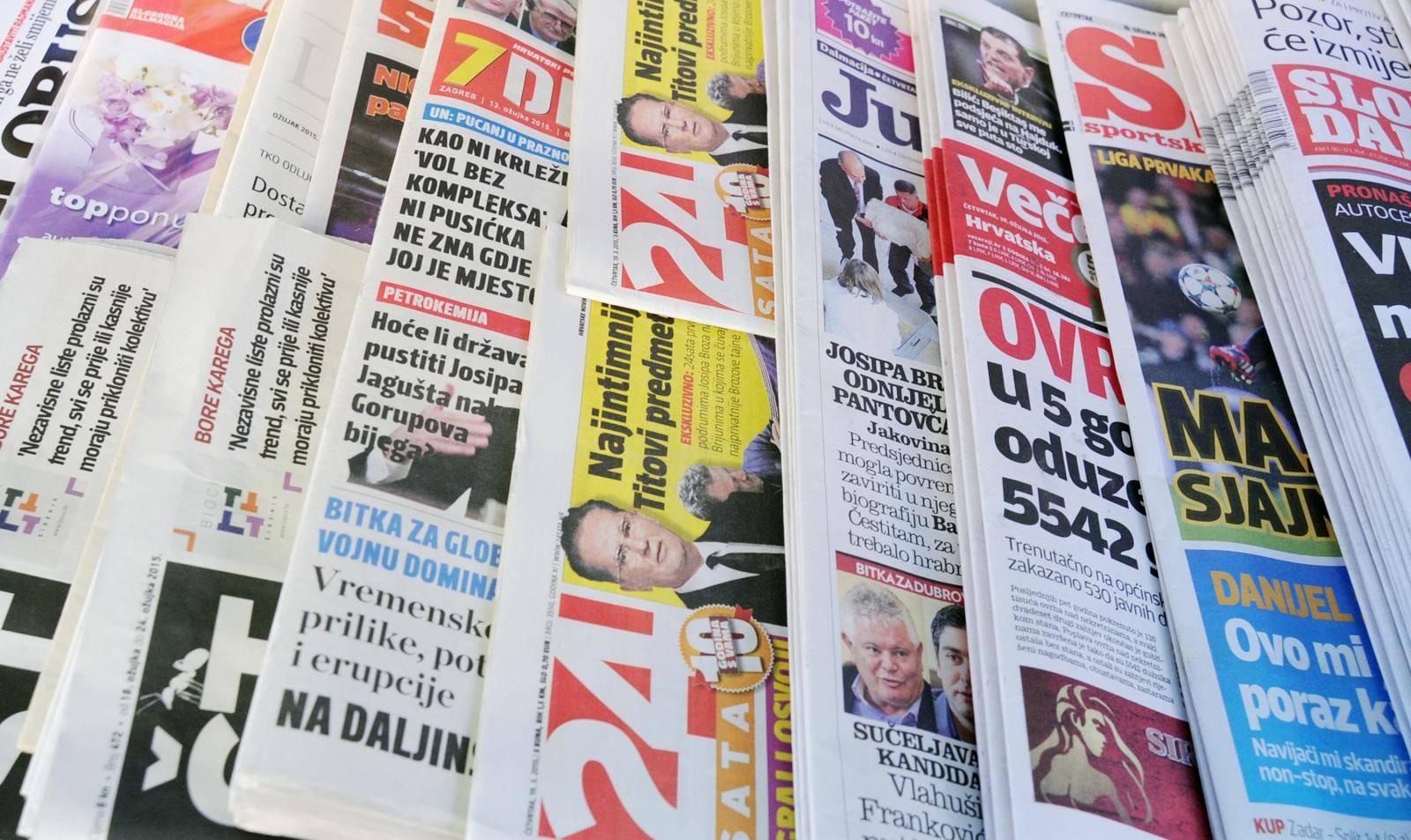 Novine i koronakriza: Naklade pale za 25, oglašavanje za 50%