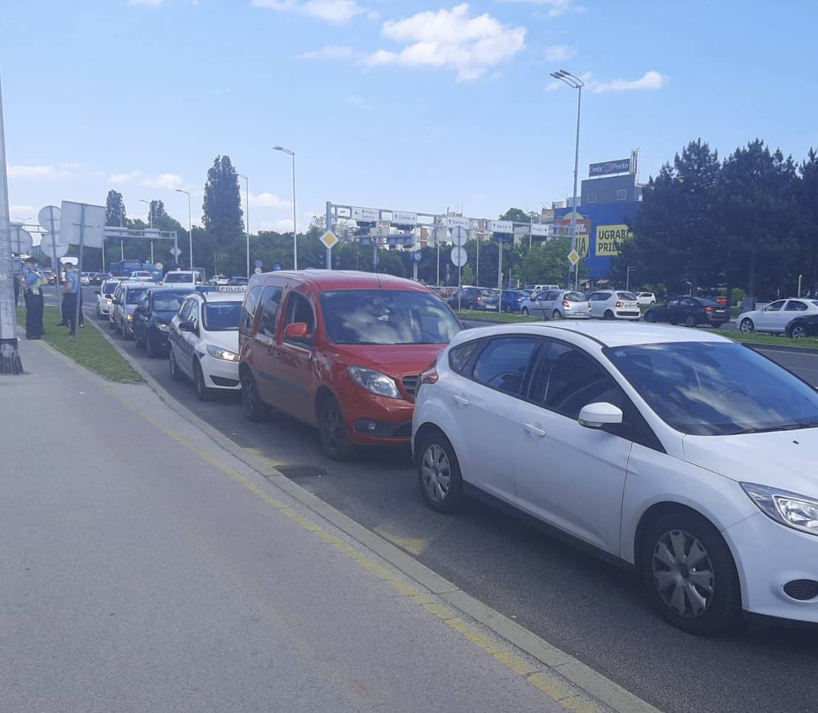 Veliki preokret oko nesreće s prometnom redarkom: 'Nisam je udario autom, lagala je'