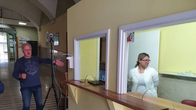 Porečka 'Plava laguna' donirala pulskoj bolnici vrijedne kamere