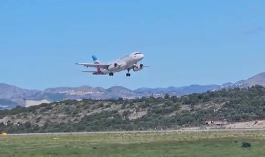 VIDEO Sletjet će ili ne? Avion se u Dubrovniku 'borio' s burom!