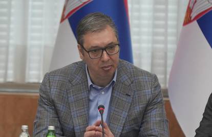 Picula: 'U Srbiji je izvanredno stanje'. Vučić: 'Kod njega je u glavi stalno izvanredno stanje'