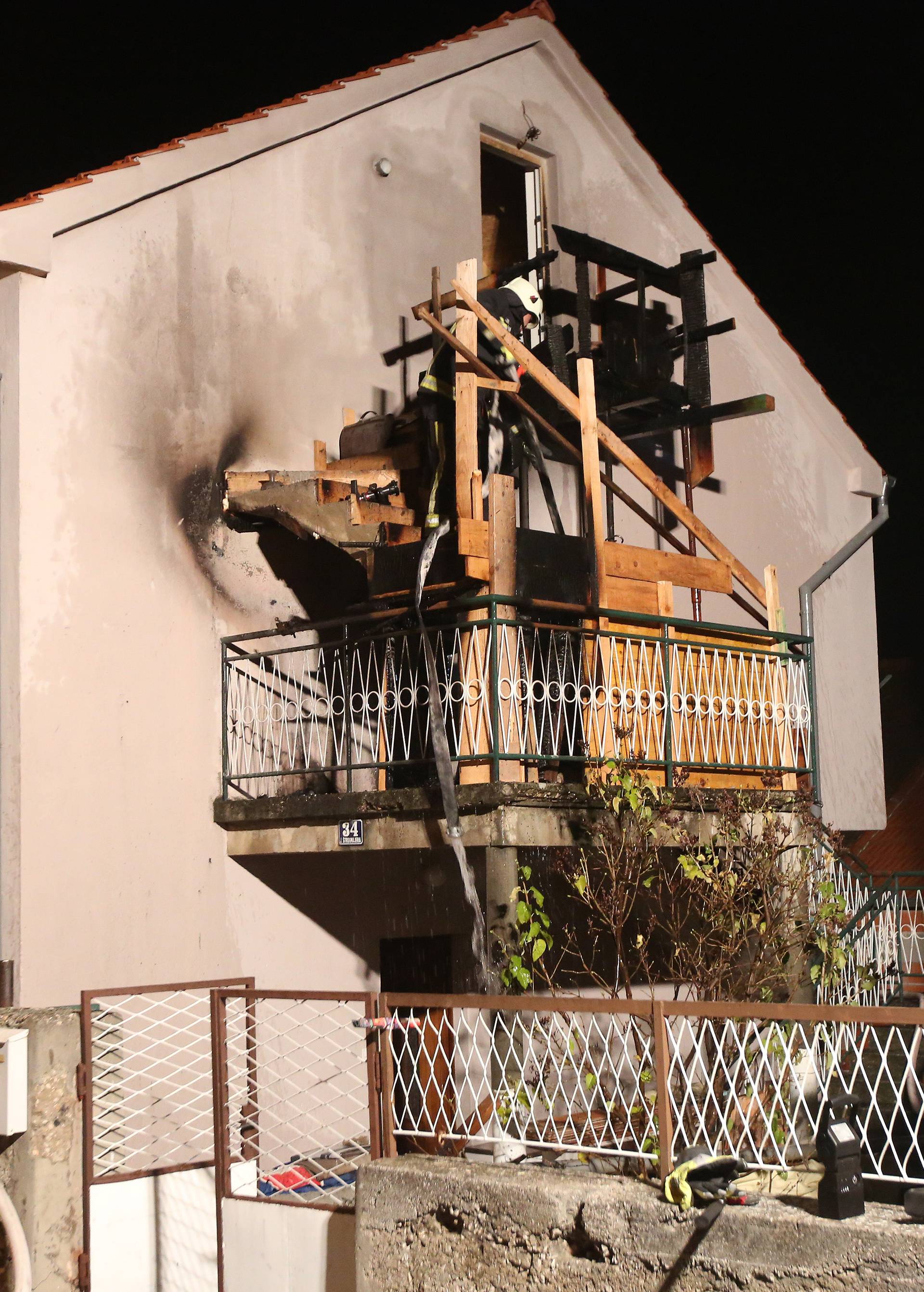 Požar planuo u kući u Šibeniku: Trudnica se nagutala dima...