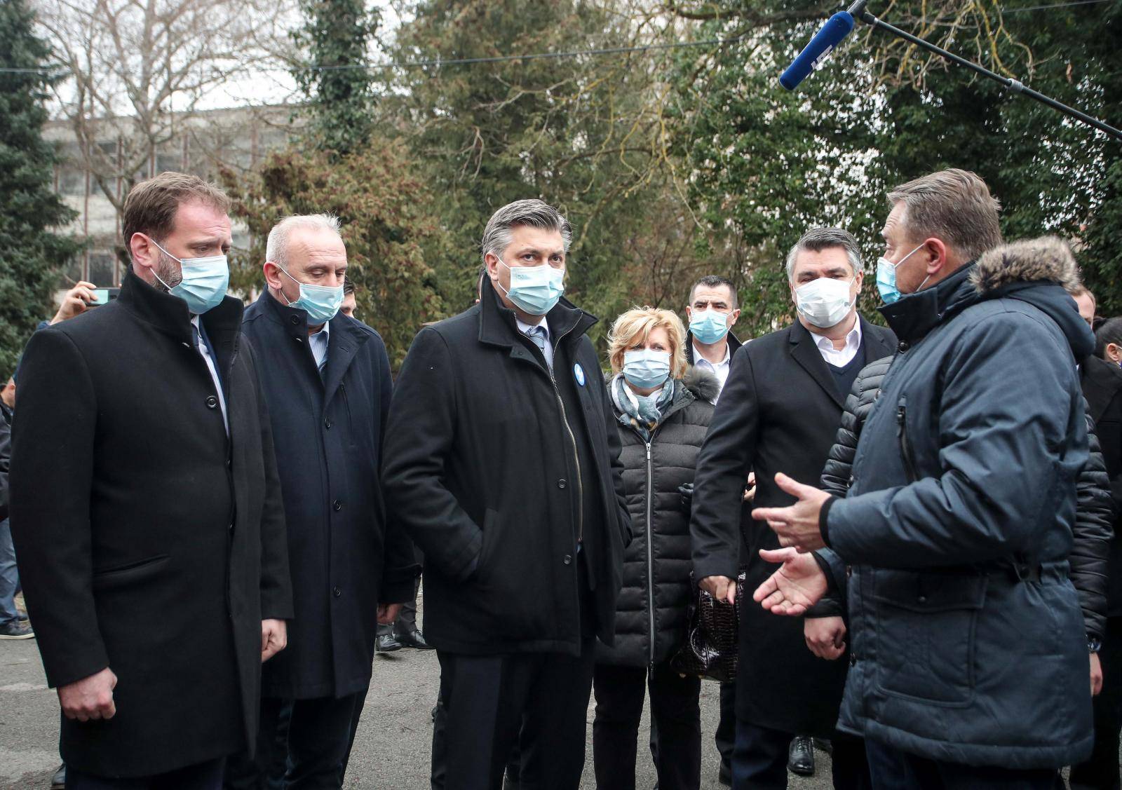 Milanović i Plenković u Sisku: Zatreba li, u grad će doći vojska