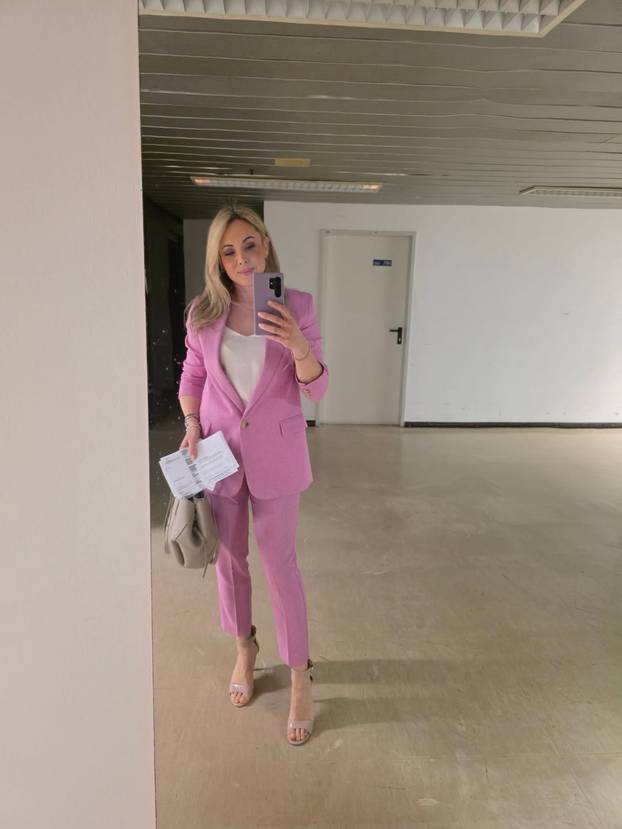 FOTO Mirna Maras danas slavi rođendan: Pogledajte kako se mijenjala poznata voditeljica