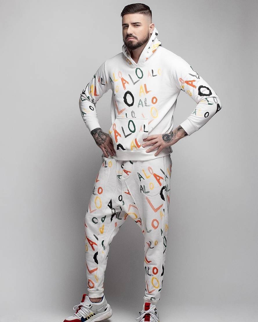 MC Stojan ljubi 22 godine mlađu pjevačicu: Spremamo svadbu, a gosti neka pripreme 500 eura...