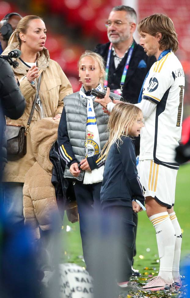 FOTO Tata, opet si prvak: Evo kako je Modrić slavio s obitelji