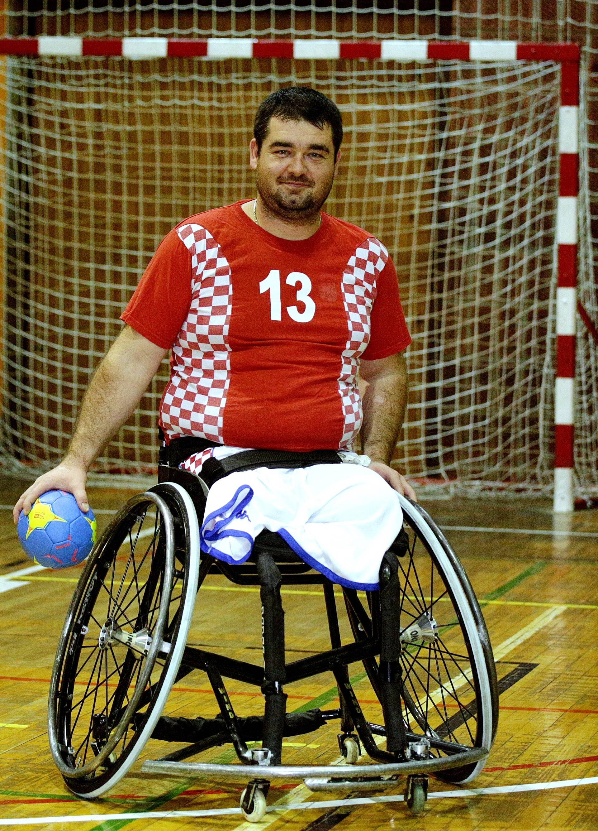 Dino Sokolović: Vratio sam se svojoj prvoj ljubavi - rukometu