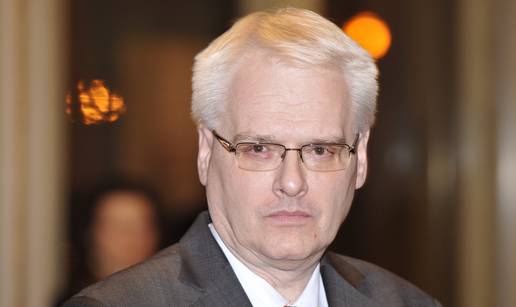 Najnovija pravednost: Dr. Ivo Josipović i katalog dobrih želja