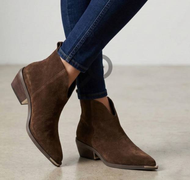 FOTO Ovo je 10 cipela koje muškarci vole kod žena i 10 koje su im ekstremno odbojne