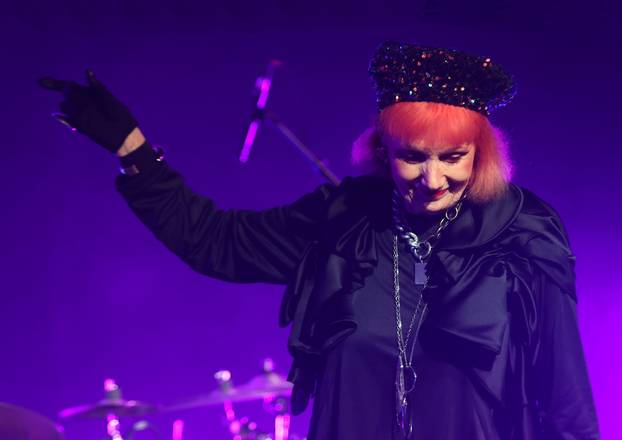 Šibenik: Josipa Lisac održala koncert u Kući umjetnosti Arsen