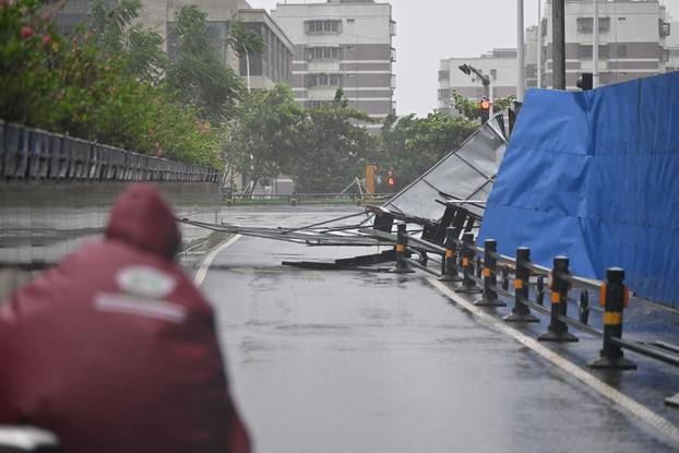 (SpotNews)CHINA HAINAN HAIKOU SUPER TYPHOON YAGI (CN)